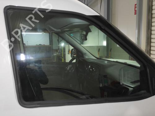 front-right-door-window-fiat-doblo-cargo-263_-2010-35953748 main image
