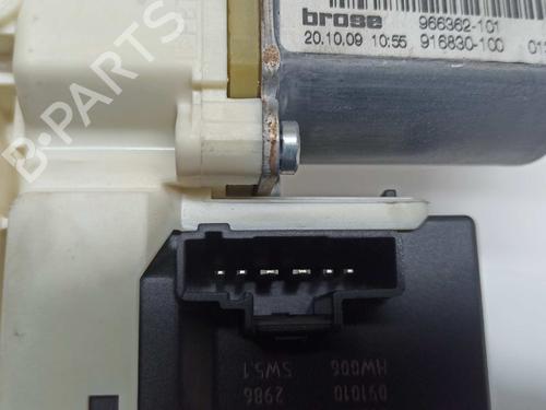 Left rear window motor RENAULT MEGANE III Hatchback (BZ0/1_, B3_) 2.0 dCi (BZ0Y) | BP7232546E23 