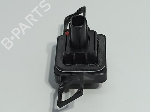 Tailgate handle TOYOTA COROLLA Saloon (_E21_) 1.8 VVTi Hybrid (ZWE211, MZEA12) | BP13402763C132 