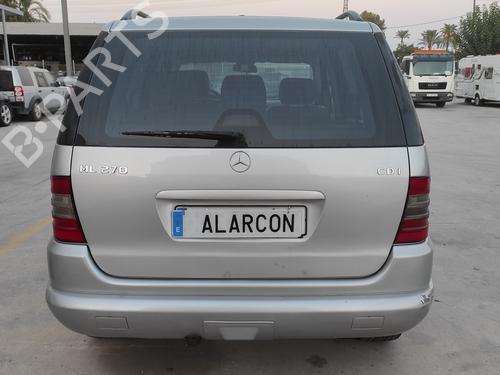 Venstre bak utvendig håndtak MERCEDES-BENZ M-CLASS (W163) ML 270 CDI (163.113) | BP15048386C130