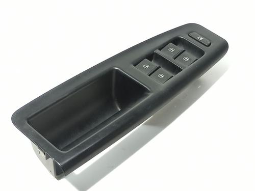 Used Left front window switch VW POLO IV (9N_, 9A_) 1.4 16V (75 hp) 32148794