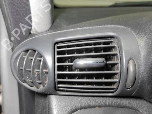 air-vent-mercedes-benz-c-class-w203-2000-2001-2002-2003-2004-2005-2006-2007-35945893 main image