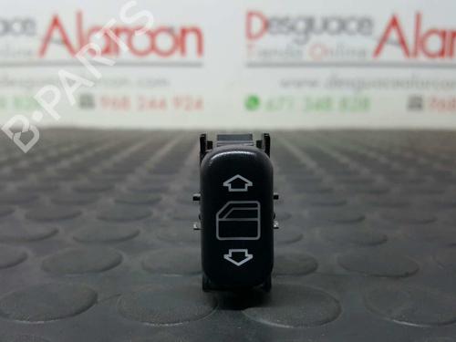 Interrupteur de vitre arrière gauche MERCEDES-BENZ E-CLASS (W210) E 240 (210.062) (170 hp) 2743430