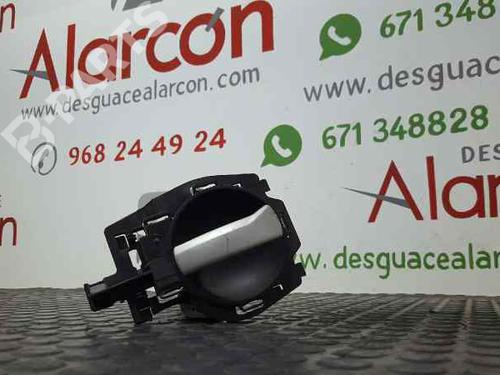 Used Front left interior door handle CITROËN C2 (JM_) 1.1 (60 hp) 3326138