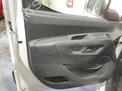 left-front-door-panel-peugeot-partner-box-bodympv-k9-15-bluehdi-100-2018-13086482 main image
