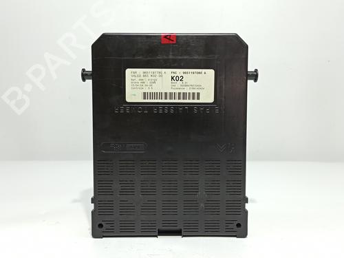 Fuse box PEUGEOT 307 (3A/C) 1.6 16V | BP15731835E1