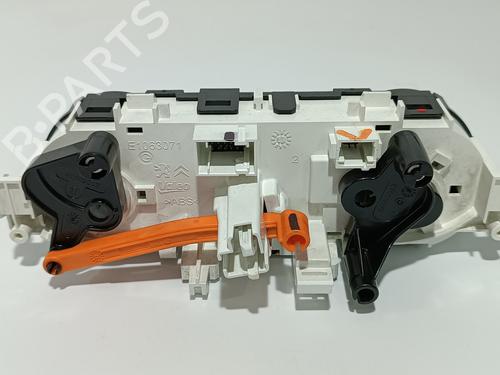 Climate control PEUGEOT 208 I (CA_, CC_) 1.4 HDi | BP10630337I5