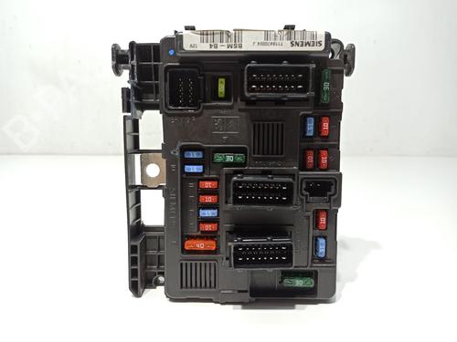 Used Fuse box Fuse box CITROËN C3 I (FC_, FN_) 1.4 HDi (68 hp) 33217055 33217055