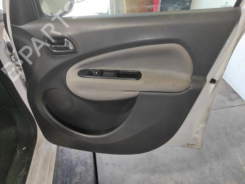 right-front-door-panel-citroen-c3-picasso-sh_-16-hdi-90-2008-10265566 main image