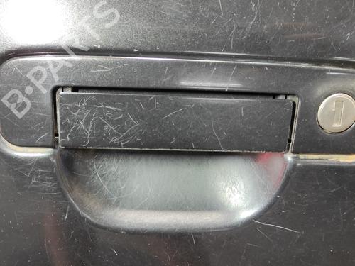 front-left-exterior-door-handle-audi-a3-8l1-1996-1997-1998-1999-2000-2001-2002-2003-2004-2005-2006-20702618 main image