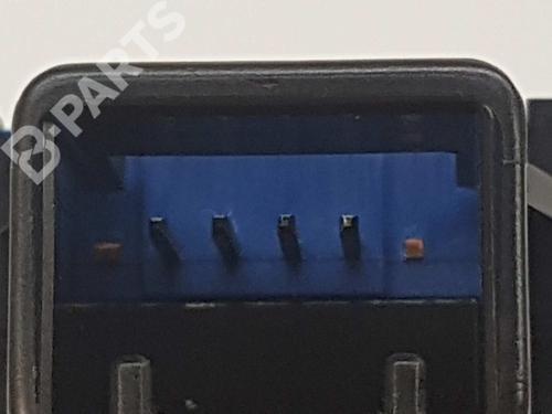 Switch TOYOTA AURIS (_E18_) 1.8 Hybrid (ZWE186_, ZWE186R) | BP11388296I30 