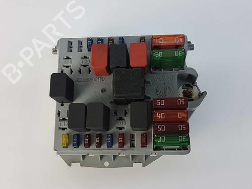 Used Fuse box ALFA ROMEO 147 (937_) 1.6 16V T.SPARK ECO (937.AXA1A, 937.BXA1A) (105 hp) 6105016