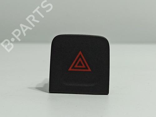 Used Warning switch RENAULT KADJAR (HA_, HL_) 1.2 TCe 130 (HLMR) (130 hp) 10922261