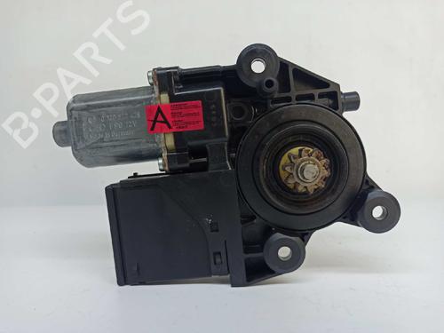 Used Right front window motor RENAULT MEGANE III Hatchback (BZ0/1_, B3_) 1.5 dCi (BZ09, BZ0D, BZ1W, BZ29, BZ14) (110 hp) 10630096