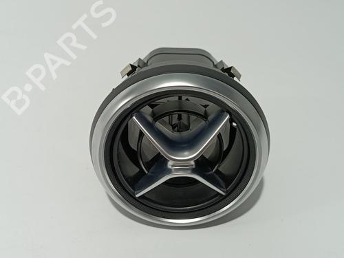 Used Air vent MERCEDES-BENZ A-CLASS (W176) A 200 CDI / d (176.008) (136 hp) 17461622