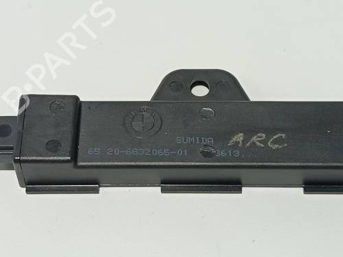 Used Antenna/Base BMW X6 (G06, F96) xDrive 40 i (340 hp) 17325228