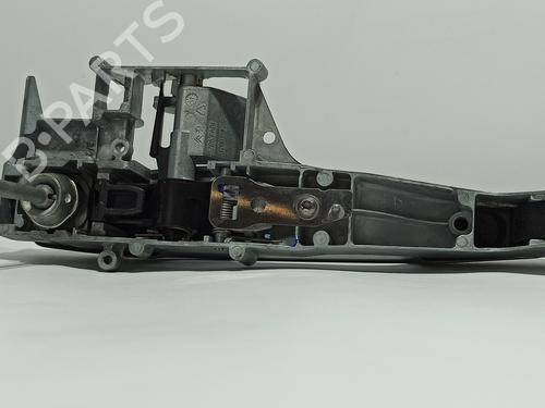 Front left exterior door handle PEUGEOT 2008 I (CU_) 1.6 BlueHDi 100 | BP11381317C128