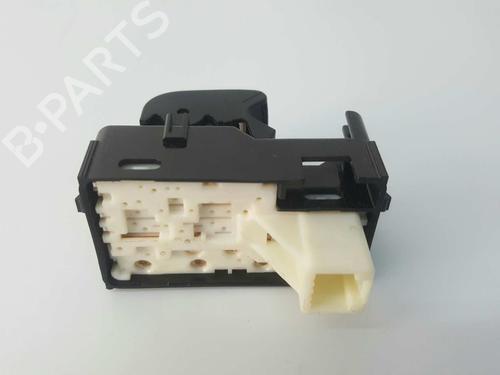 Right rear window switch TOYOTA AURIS Estate (_E18_) 1.8 Hybrid (ZWE186_, ZWE186R, ZWE186H) | BP6553379I28