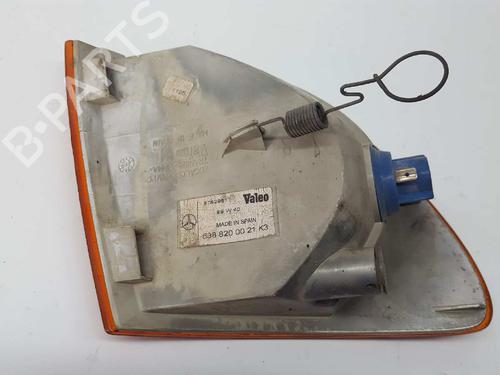 Blinklys foran venstre MERCEDES-BENZ VITO Van (W638)  | BP2749924C32