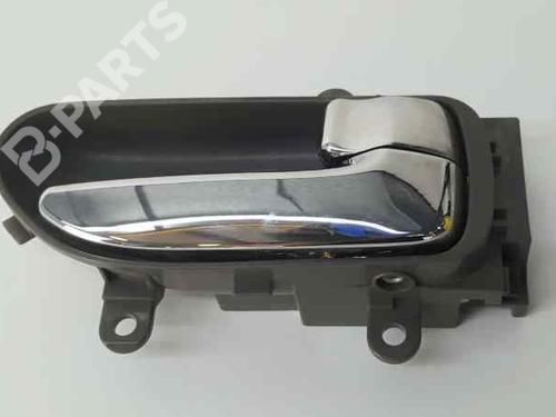 Used Front right interior door handle NISSAN X-TRAIL II (T31) 2.0 dCi (150 hp) 5855485
