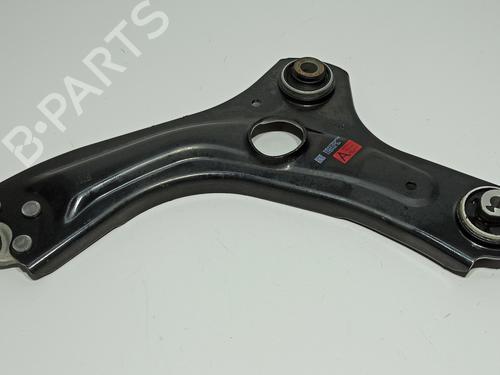 left-front-suspension-arm-nissan-juke-f16_-2019-29873541 main image