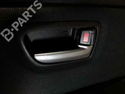 Klamka wewnętrzna drzwi tylnych prawych MAZDA 3 Saloon (BK) 1.6 DI Turbo (BK12Y) D35058330E