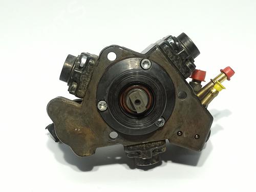 Used Injection pump Injection pump OPEL CORSA E (X15) 1.3 CDTI (08, 68) (75 hp) 39964609 39964609