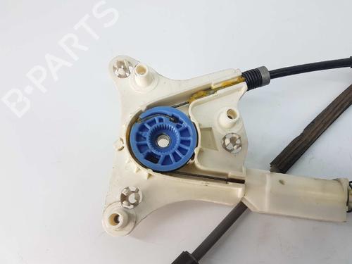 Front right window mechanism MERCEDES-BENZ CLK (C209) CLK 270 CDI (209.316) | BP4668669C23