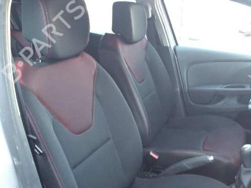 Interior roof light RENAULT CLIO IV (BH_) 1.2 16V (BHA1, BHAK, BHMG, BHMK) | BP7425183I8