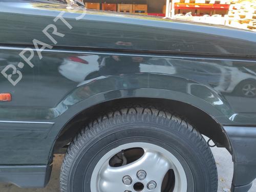 Used Right front fenders LAND ROVER RANGE ROVER II (P38A) 2.5 D 4x4 (136 hp) 17188934