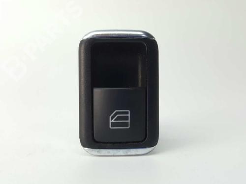 Used Right rear window switch MERCEDES-BENZ CLA Coupe (C117) CLA 200 CDI / d (117.308) (136 hp) 5275055
