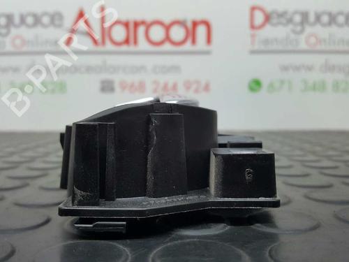 Front right interior door handle PEUGEOT 2008 I (CU_) 1.2 THP 110 / PureTech 110 | BP3285616I14 