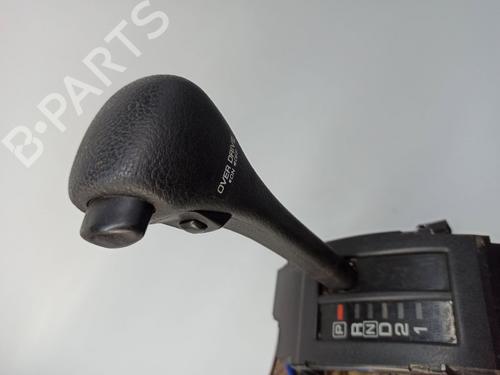 Selector da caixa manual NISSAN MAXIMA III (J30) 3.0 (174 hp) 7426357