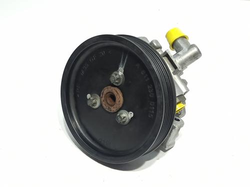 Used Steering pump MERCEDES-BENZ C-CLASS (W203) C 220 CDI (203.006) (136 hp) 16388191