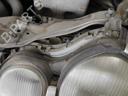 Venstre forlygte MERCEDES-BENZ E-CLASS (W210) E 290 Turbo-D (210.017) | BP15811336C28