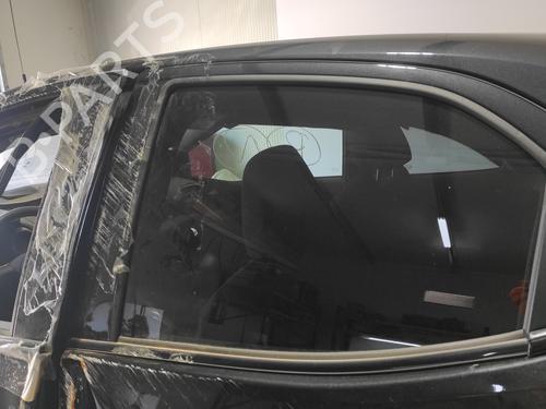 rear-left-door-window-toyota-yaris-_p21_-_pa1_-_ph1_-2020-24945085 main image