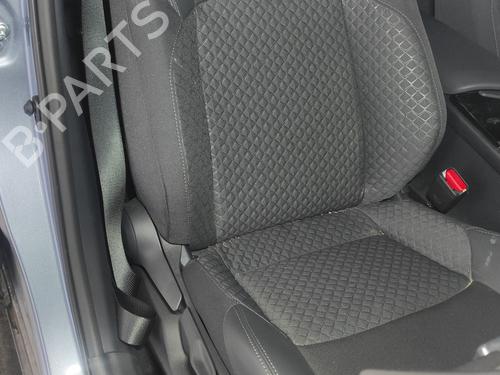 right-front-seat-toyota-corolla-estate-_e14_-18-zre142-2006-2007-2008-2009-2010-2011-2012-21085899 main image