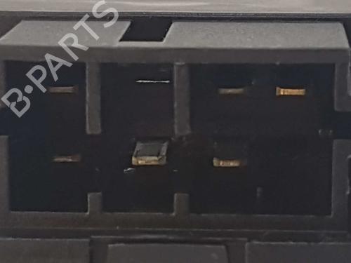 Left front window switch PEUGEOT 206 Hatchback (2A/C) 1.4 i | BP8622685I27