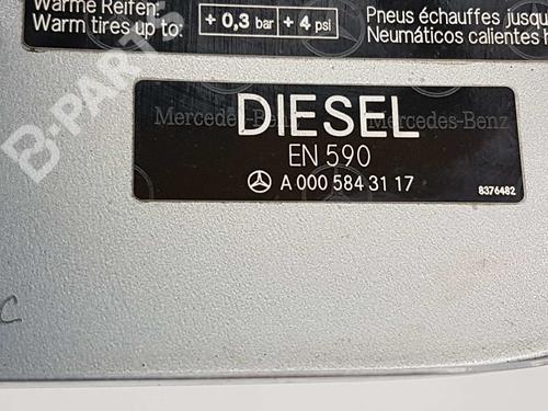 Fuel flap MERCEDES-BENZ E-CLASS (W211) E 320 CDI (211.026) | BP7492989C131 