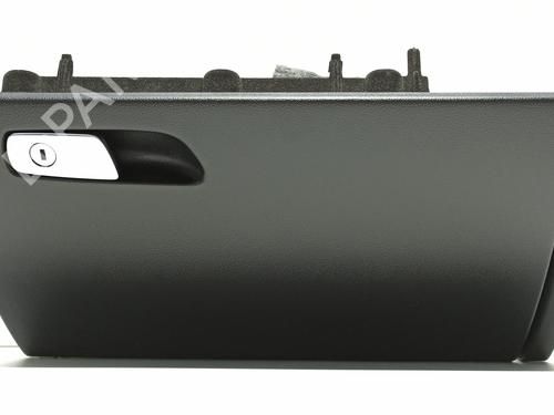 Used Glove box AUDI Q5 (8RB) 2.0 TDI quattro (190 hp) 18143844