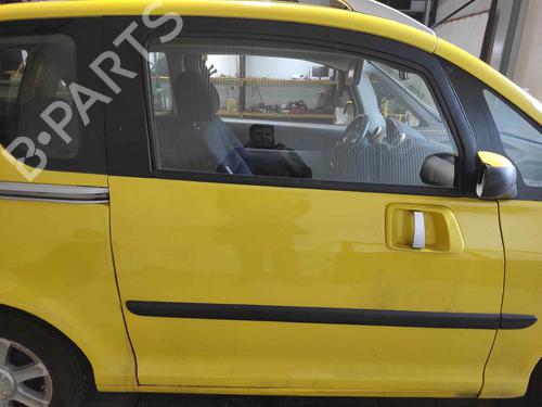 right-front-door-peugeot-1007-km_-14-2005-8816462 main image