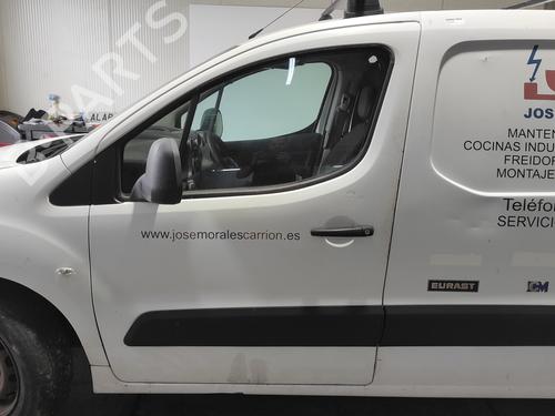 Used Left front door PEUGEOT PARTNER Tepee 1.6 HDi 16V (90 hp) 27710092