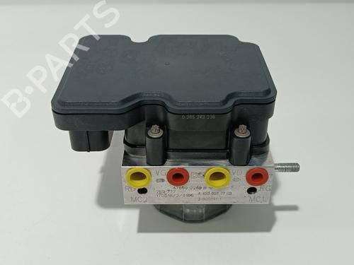 Used ABS pump SMART FORFOUR Hatchback (453) electric drive (453.091) (82 hp) 16393475