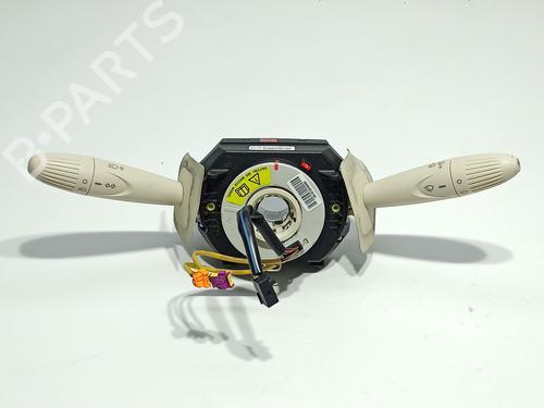 switch-fiat-500-c-312_-2009-32070821 main image