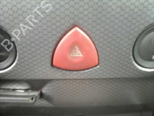 Used Warning switch RENAULT MEGANE II Saloon (LM0/1_) 1.9 dCi (LM0G, LM1G, LM2C) (120 hp) 6628336