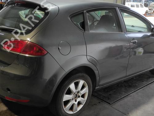 Venstre bak utvendig håndtak SEAT LEON (1P1) 2.0 TDI 16V | BP21210662C130 