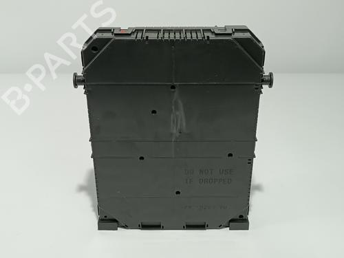Fuse box PEUGEOT 5008 (0U_, 0E_) 1.2 | BP11286570E1