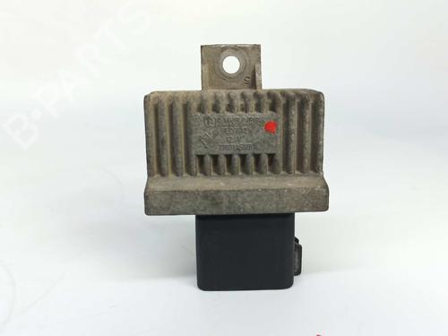 Used Electronic module RENAULT MASTER II Van (FD) [1997-2013]  10265149