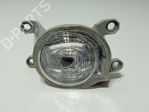 Used Right front fog light TOYOTA YARIS (_P21_, _PA1_, _PH1_) 1.5 Hybrid (MXPH10, MXPH11) (116 hp) 25610837