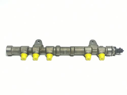 Used Injection rail Injection rail OPEL CORSA E (X15) 1.3 CDTI (08, 68) (75 hp) 39964610 39964610